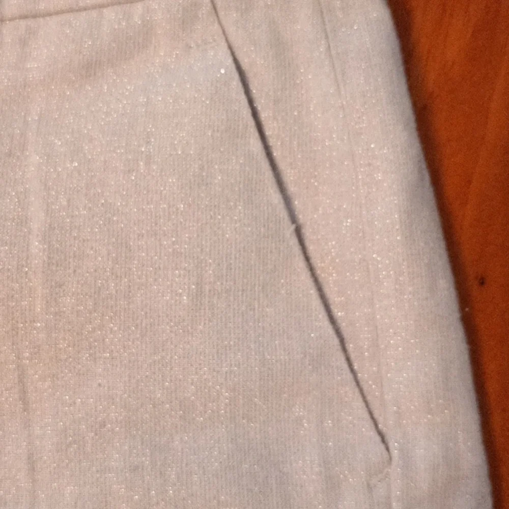 Banana Republic silver metallic linen cotton shorts ladies size 2 - Picture 5 of 11